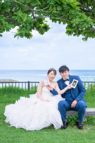 青いビーチからのサンセット