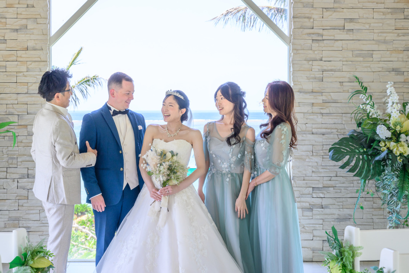 「ムーンビーチチャペル」での素敵な一日を♡ご家族も一緒の撮影♪