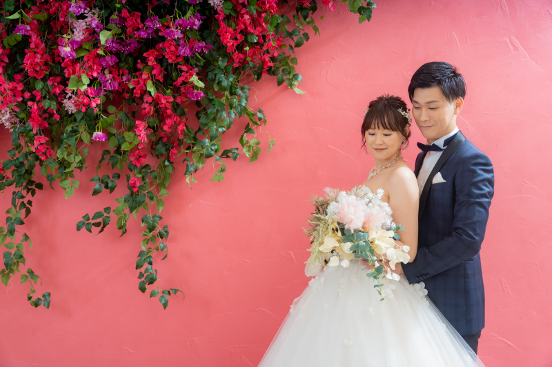 雨でもロマンティックなウェディングフォト♡