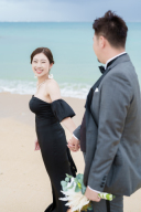 カラードレスで海へ!