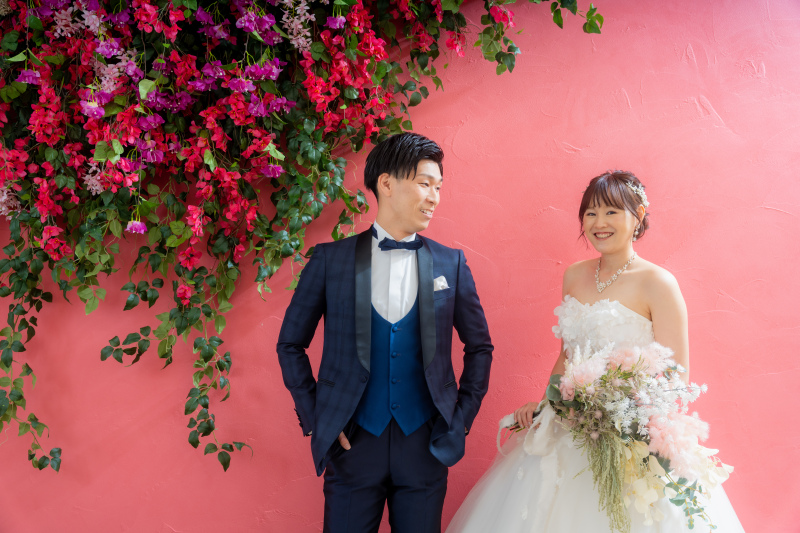 雨でもロマンティックなウェディングフォト♡