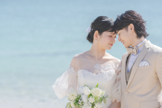 午後１５時のキラキラ海辺でのフォトウエディング&hearts;
