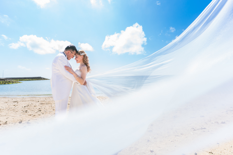 冬の沖縄ビーチウェディングフォトについて