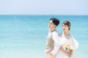 青い海で元気いっぱいのビーチウェディング♡♡♡