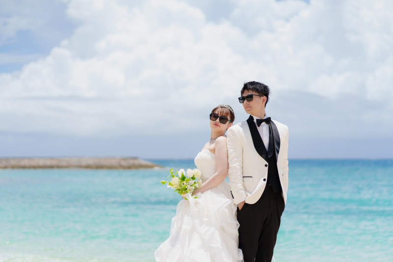 青い海と緑に包まれて♡沖縄らしさ満点のロケーションで叶う特別フォト