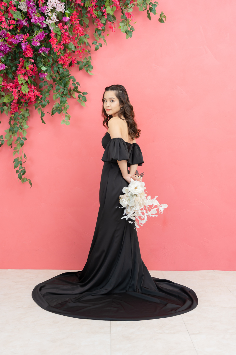 今年人気のドレス紹介します♡♡