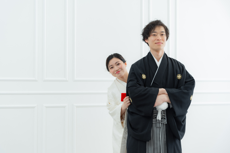 白無垢と紋付袴で彩る、和装スタジオウェディングフォト