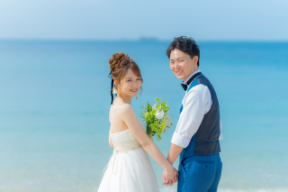 7月のビーチ＆スタジオ撮影レポート！青い海と光に包まれて叶える沖縄フォトまとめ