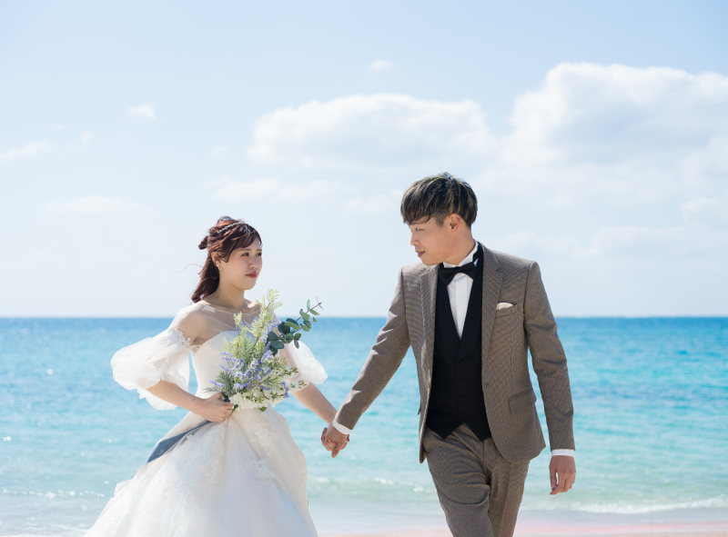 爽やかな風に包まれて♡開放感溢れる彩り豊かな幸せのウェディングフォト♪