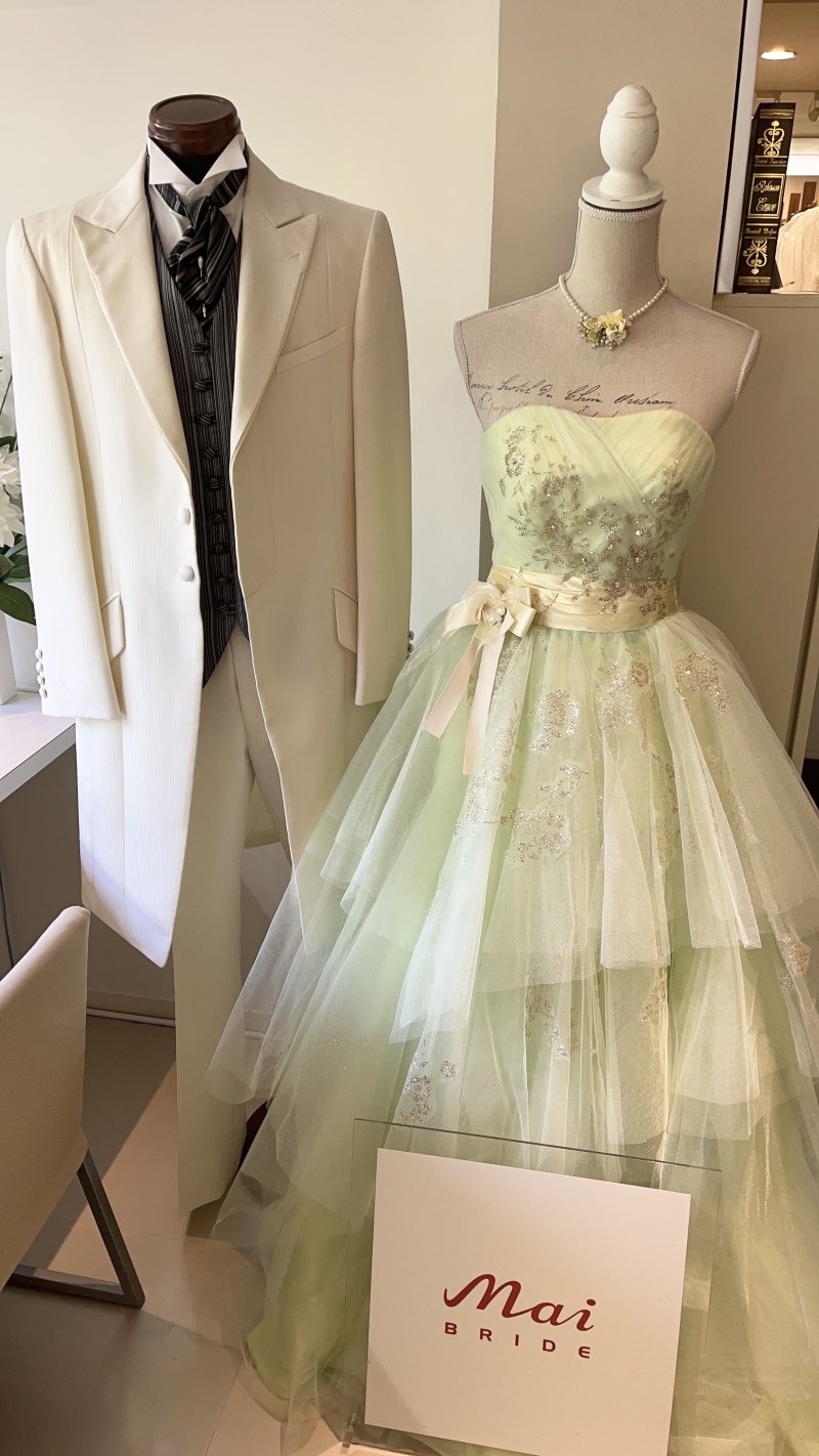 5月の展示衣裳