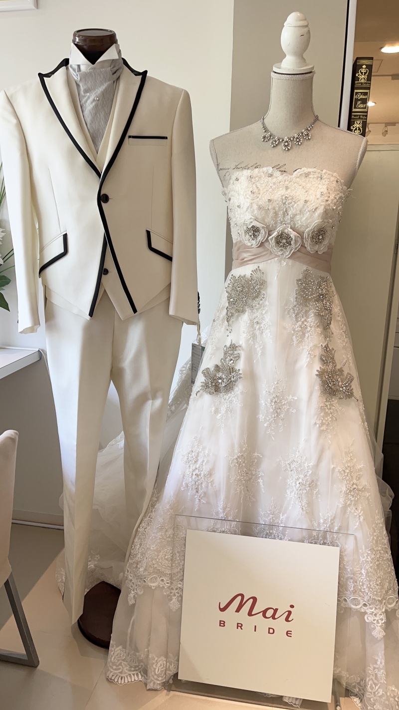6月の展示衣裳