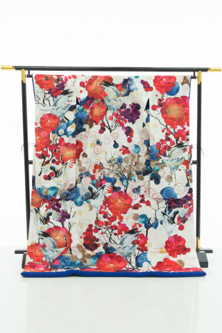 プレ花嫁様必見!!色打掛入荷しました♡