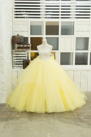 新作ドレスの紹介♡