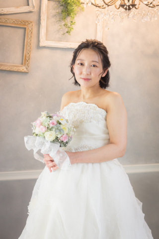 洋装×ボブヘア