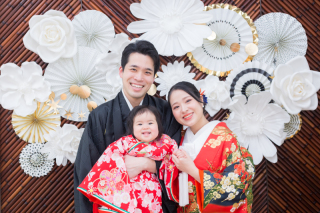 家族みんなで残すスタジオ撮影