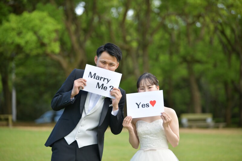 公園で韓国風フォトウエディング