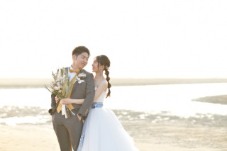 新郎もこだわりたい!おしゃれタキシード紹介