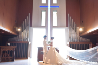 結婚式場選びで悩んでいる人必見！後悔しないために押さえるべきポイント