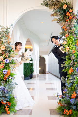 お花のアーチブースが可愛い♡