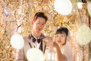 午後からの撮影でスタジオ内でイルミネーションフォトが叶います