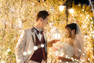 夕方の撮影ではスタジオプランでもイルミネーションフォトが残せます♡