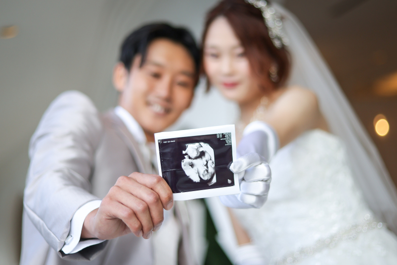 マタニティフォトもドレス豊富に♡