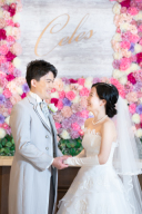 お花いっぱいのフラワーウォールで撮影♡