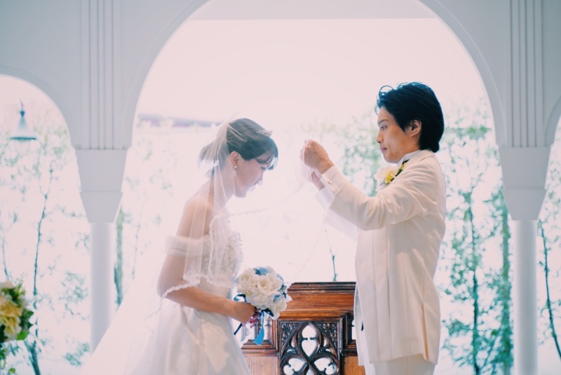 写真で残す結婚式～ベールアップ・ウェディングキス～