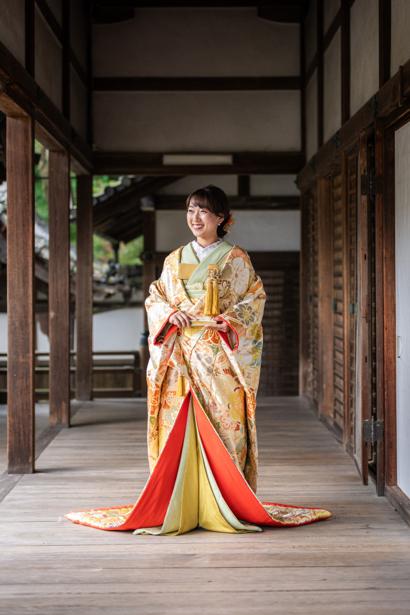 トレンドの色打掛のご紹介