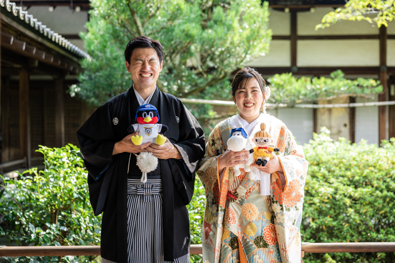 お二人らしい前撮り小物♪