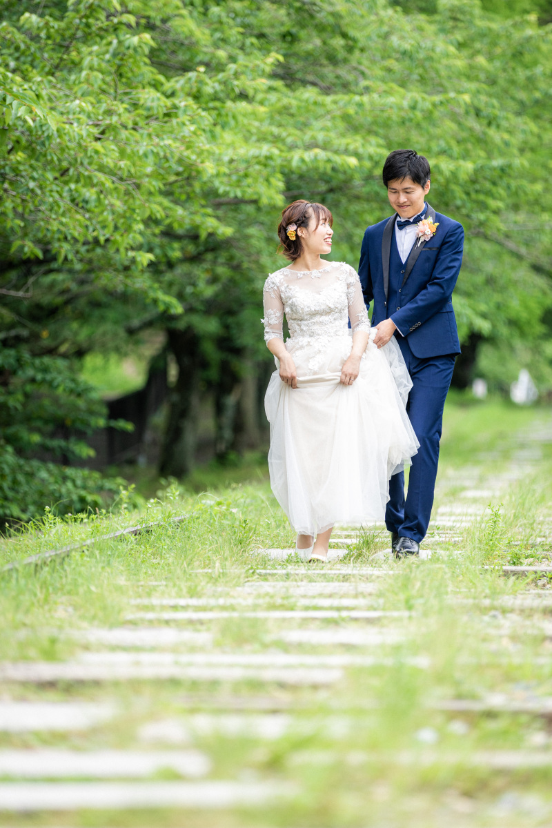 蹴上インクラインで洋装ロケの様子