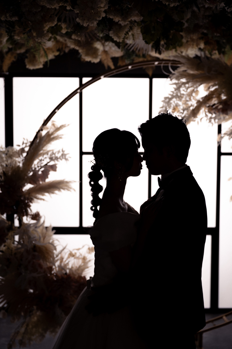 ロマンティックな雰囲気のポージングショットまとめ