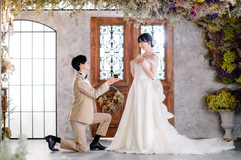 アンティークチャペルスタジオで洋装撮影!