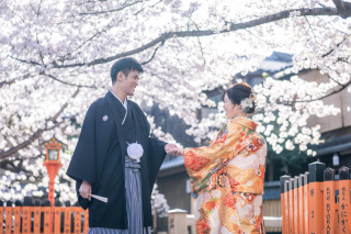 桜の前撮り予約はお早めに！