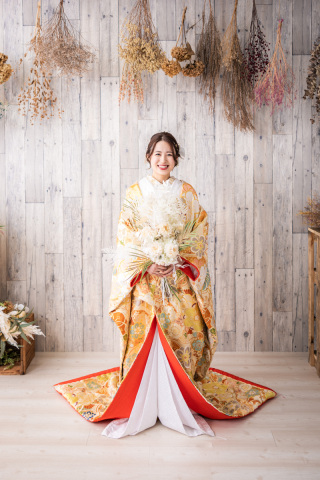 モダンな色打掛ご紹介