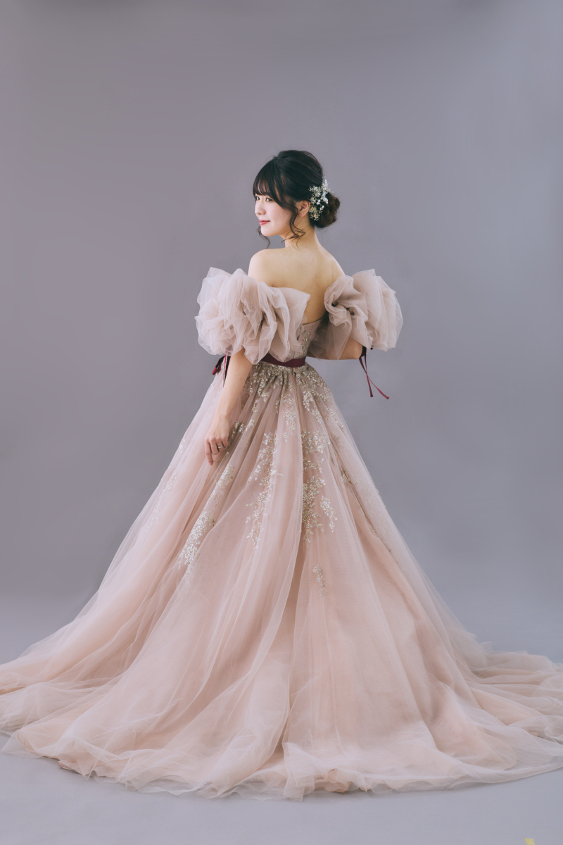 ドレスのご紹介!