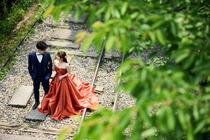 カラードレスでの前撮りフォトまとめてみました♡