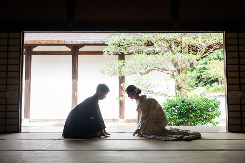 ロマンティックな雰囲気のポージングショットまとめ