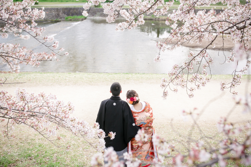 桜をバックに前撮りはいかがでしょうか！？