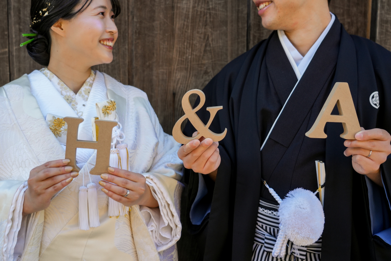 お二人らしい前撮り小物♪