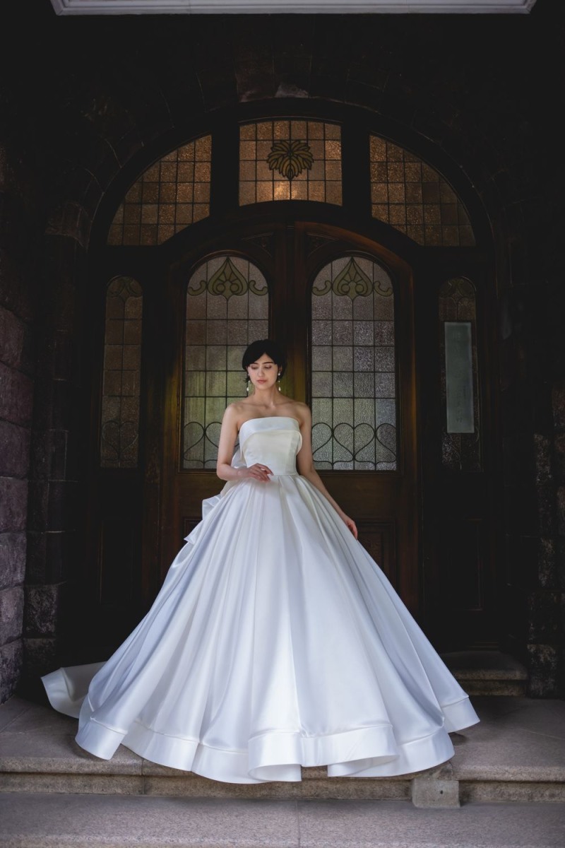 上品な新作ウエディングドレス♡