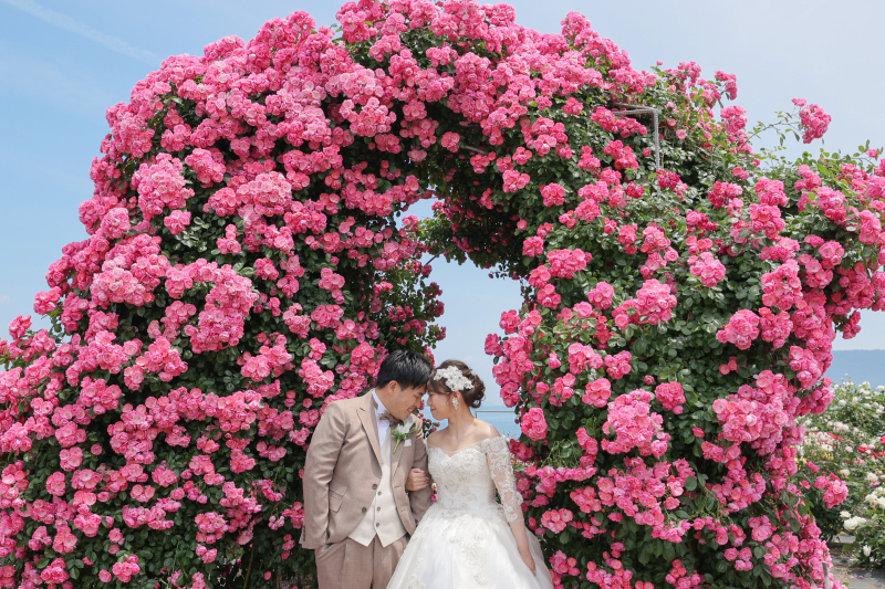 薔薇に包まれた写真が撮れます♡