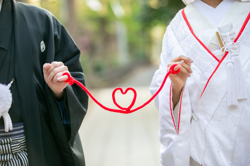 ＊ 赤い糸を使用した撮影カット ＊