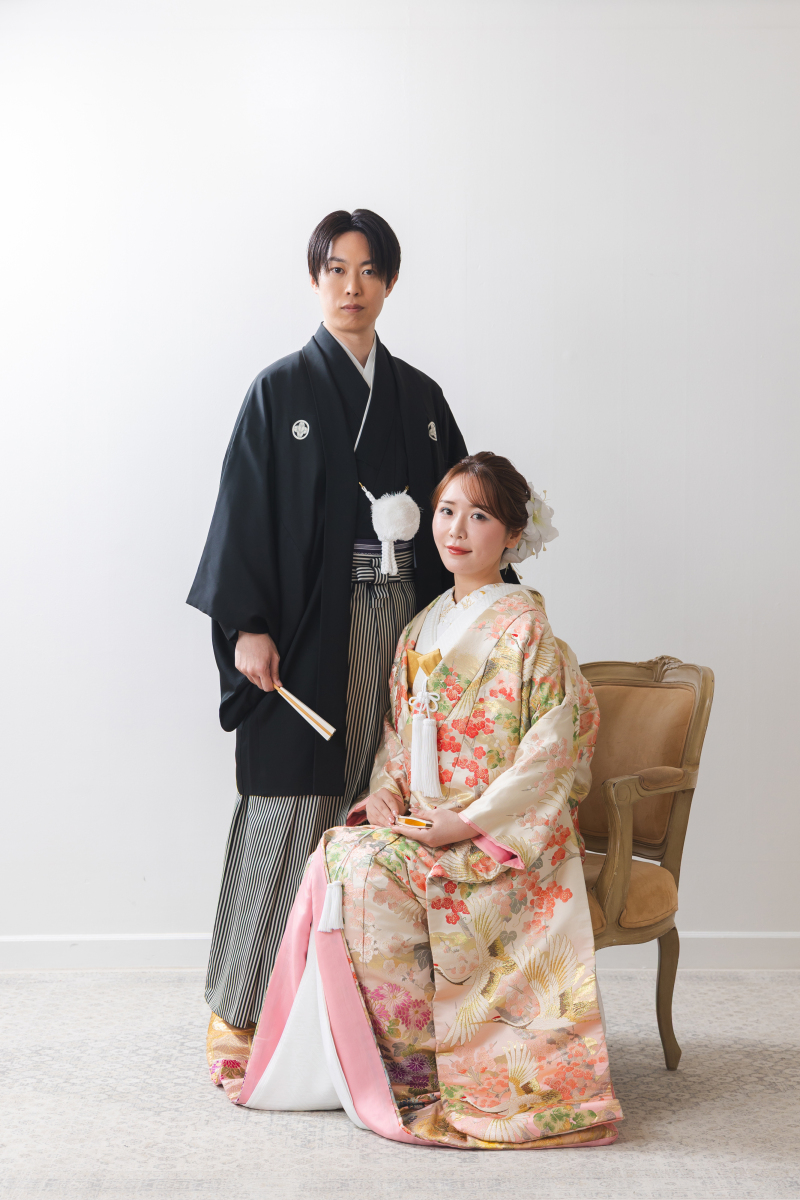 和装の凛とした美しさと、洋装の華やかさを一緒に