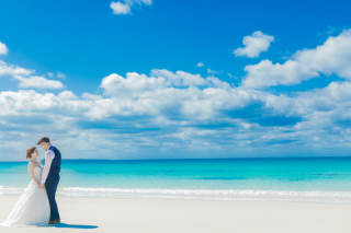 【海が綺麗に見える時間帯はいつ？ 】理想のフォトウェディングを叶えるための豆知識