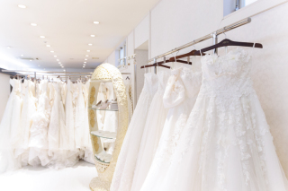 豊富な衣裳を取り揃えております