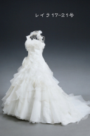 衣装サイズのお問い合わせ多し♪25号まで揃っています♪