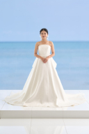 現地スタッフいちおしドレスのご紹介♡