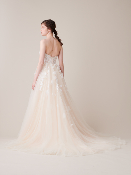 運命の1着をより美しく♡ ブライダルインナーで叶えるドレス美人☆