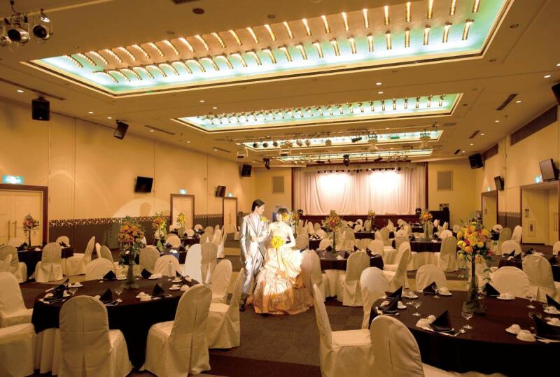 結婚式を比べてみた!